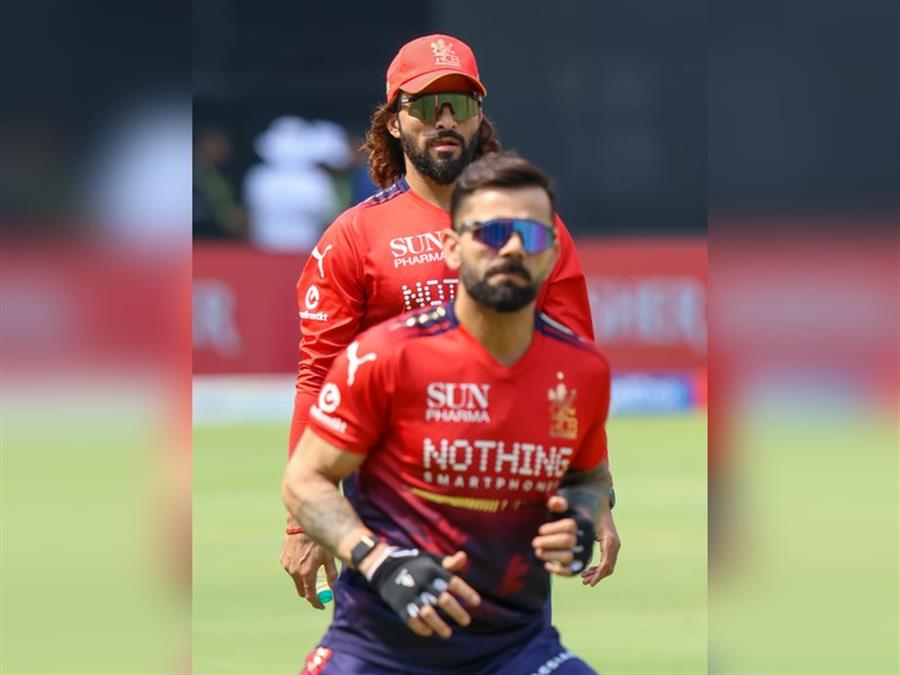 आईपीएल 2026: जीटी के घर में जीत की लय जारी रखने उतरेगी आरसीबी, ऐसा है हेड-टू-हेड रिकॉर्ड