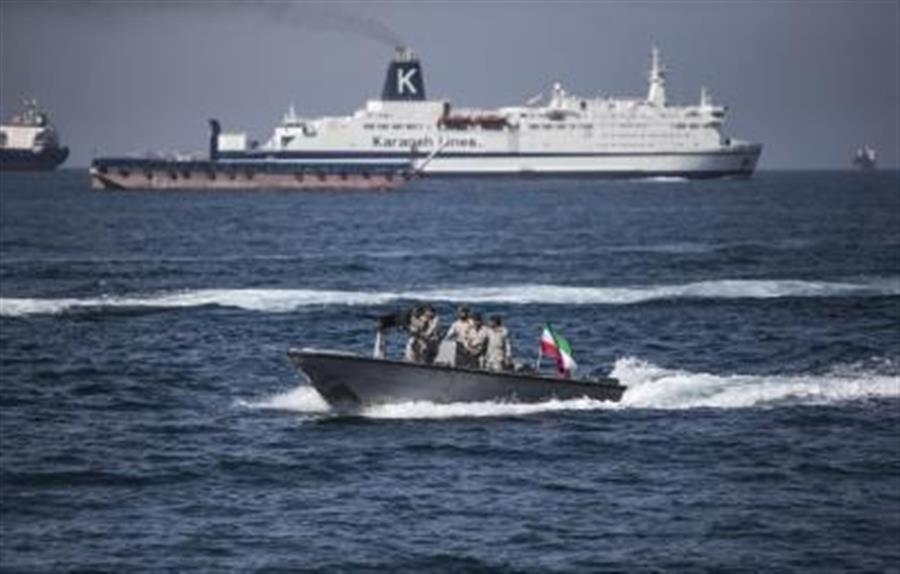 Hormuz Crisis : ईरान ने स्ट्रेट ऑफ होर्मुज पर लागू की नई व्यवस्था