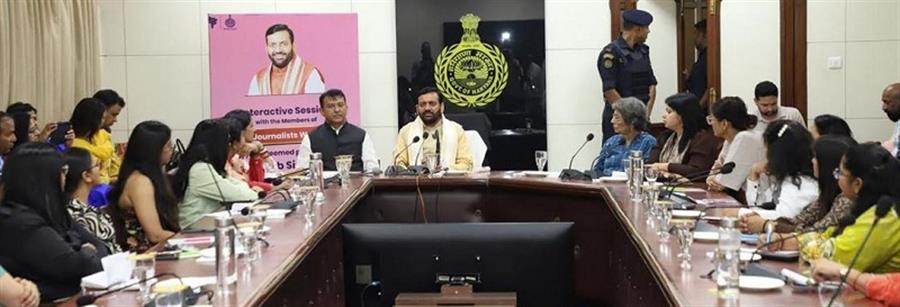 महिला सशक्तिकरण में अग्रणी हरियाणा: महिला पत्रकारों से मिले मुख्यमंत्री नायब सिंह सैनी
