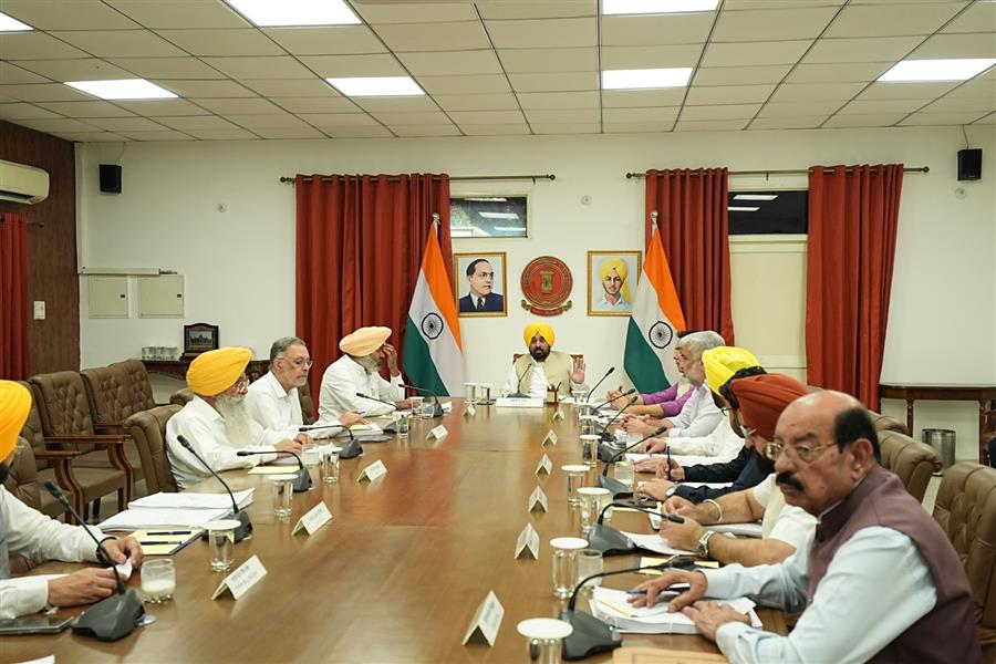 मुख्यमंत्री भगवंत सिंह मान के नेतृत्व में मंत्रिमंडल ने चुनाव विभाग के सेवा नियमों में संशोधन को दी हरी झंडी, मतदाता सूचियों के विशेष पुनरीक्षण को सुचारू रूप से सुनिश्चित किया जा सकेगा