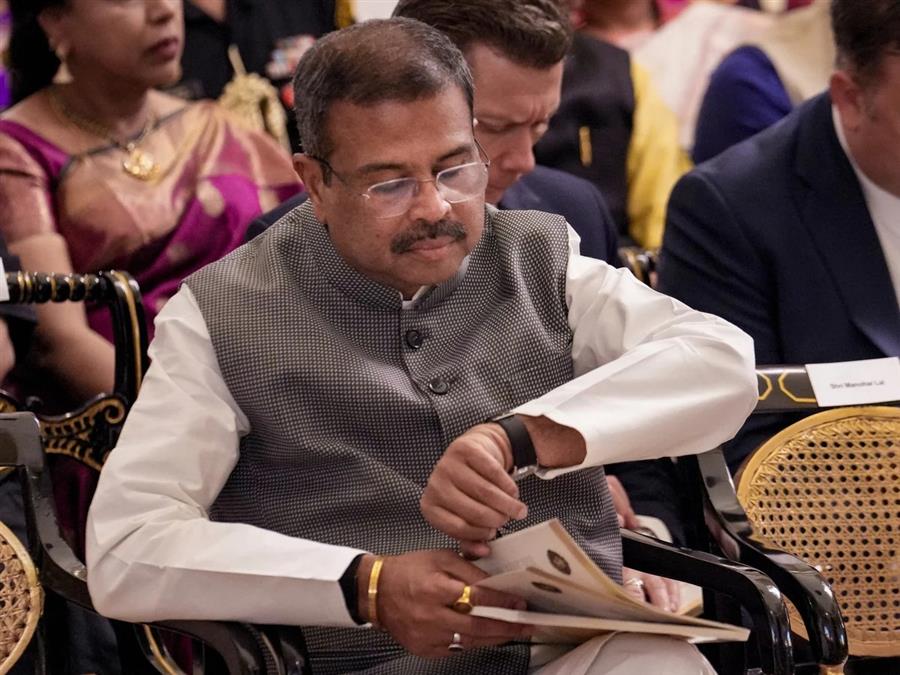 छात्र आंदोलन के बीच धर्मेंद्र प्रधान नहीं देंगे इस्तीफा, इसके पीछे है एक खास वजह