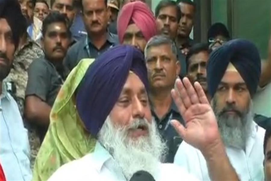 'पंजाब में अशांति फैलाने की कोशिश बर्दाश्त नहीं', अपने ऊपर हुए हमले के बाद बोले सुखबीर सिंह बादल