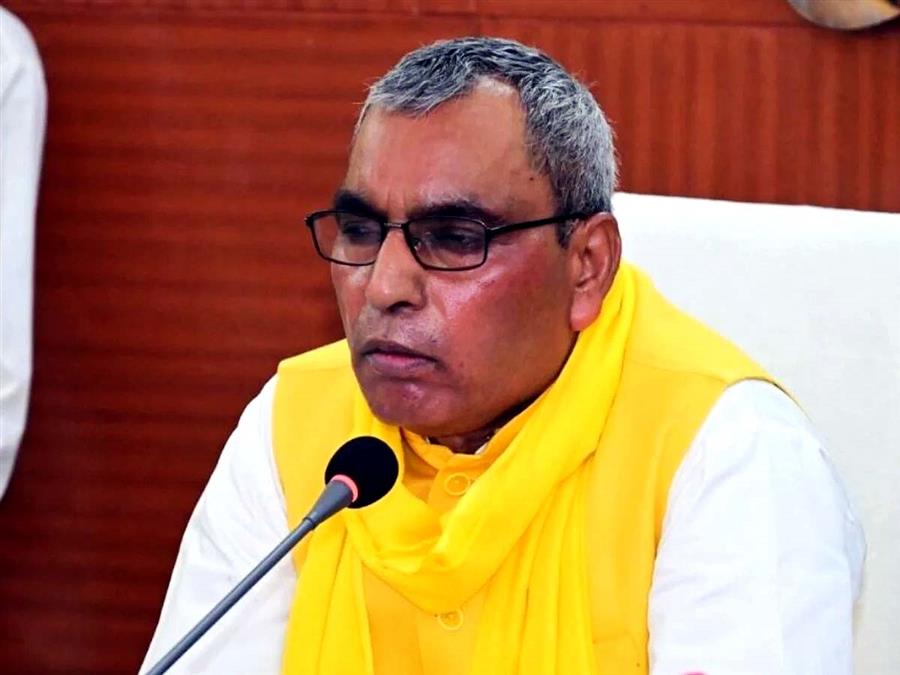 ओपी राजभर की नई परेशानी, विभाग के अधिकारी ही नहीं सुन रहे, सीएम योगी से लगाई गुहार