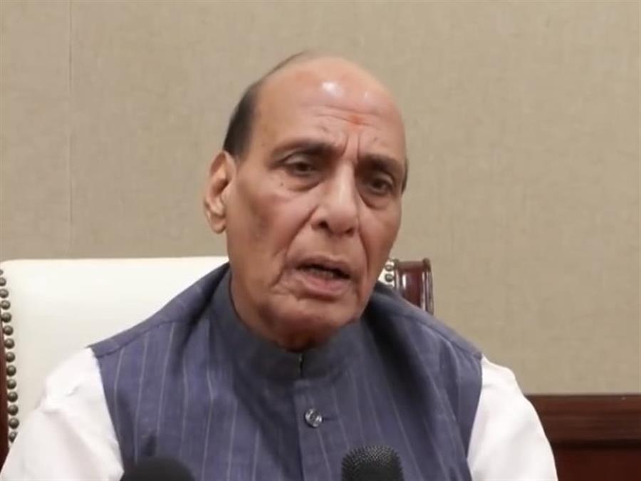 राजनाथ सिंह का खड़गे को जवाब, प्रधानमंत्री मोदी को ऐसी टिप्पणियों से विचलित नहीं किया जा सकता