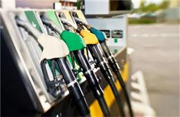 19 April Petrol Diesel Price: मिडिल ईस्ट में मची हलचल, जानें आज पेट्रोल-डीजल के भाव बढ़े या घटे? देखें Latest List