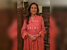बंगाल में ममता बनर्जी की हार के कारणों पर शोभा डे बोलीं, सहानुभूति की कमी पड़ी भारी