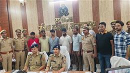 मोबाइल टावरों से महंगी डिवाइस चोरी करने वाले 5 शातिर चोर गिरफ्तार