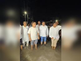 वलसाड में बाढ़ से हुई तबाही के बाद हर्ष संघवी ने जिले का किया दौरा