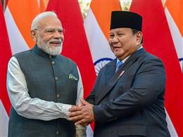 भारत के रक्षा उपकरण और तकनीक पर दुनिया का बढ़ रहा है भरोसा : पीएम मोदी