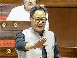 राज्यसभा में खड़गे-रिजिजू के बीच तीखी बहस, संसदीय कार्य मंत्री बोले -गृह मंत्री सुबह से रात तक संसद परिसर में मौजूद रहते हैं