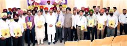 रक्षा सेवाएं कल्याण विभाग में 51 नई नियुक्तियों से पूर्व सैनिकों और उनके परिवारों को और बेहतर सेवाएं मिलेंगी : मोहिंदर भगत