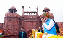 स्वतंत्रता दिवस: इस बार लाल किला की प्राचीर से 15 अगस्त को पीएम मोदी बनाएंगे नया रिकॉर्ड