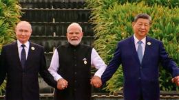 पीएम मोदी ने शेयर किया ब्रिक्स समिट का खास वीडियो, शी जिनपिंग और पुतिन संग दिखी शानदार बॉन्डिंग