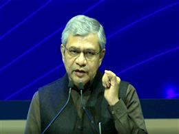 Semicon India 2.0 का लक्ष्य कम से कम 200 चिप-डिज़ाइन स्टार्टअप और कंपनियां शामिल करना: अश्विनी वैष्णव