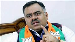 8% DA बढ़ाकर सरकार अपनी पीठ थपथपा रही, तरुण चुघ का AAP पर तीखा वार