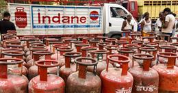 1 अक्टूबर से सब्सिडी वाले LPG सिलेंडर के लिए आधार प्रमाणीकरण अनिवार्य
