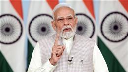 जिस व्यक्ति में परिश्रम, साहस, धैर्य, शक्ति, विद्या और पराक्रम होता है, ईश्वर उसकी मदद करते हैं: प्रधानमंत्री मोदी