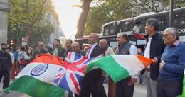 लंदन में प्रवासी भारतीयों ने पीएम मोदी के समर्थन में निकाली रैली, ‘भारत माता की जय’, ‘मोदी- मोदी’ और ‘जय श्री राम’ नारे लगाए