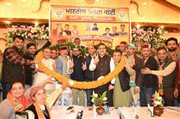 मुख्यमंत्री के झूठ से जनता के साथ कांग्रेस नेता व मंत्री भी परेशान : जयराम ठाकुर