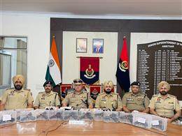 अवैध हथियार आपूर्ति नेटवर्क से जुड़े दो नाबालिगों सहित चार गिरफ्तार, 16 पिस्तौल बरामद