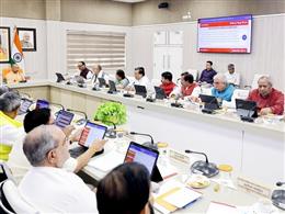 योगी कैबिनेट में 22 प्रस्तावों को मंजूरी, शिक्षकों-कर्मचारियों को पांच लाख तक कैशलेस इलाज