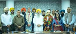 गुरमीत सिंह खुड्डियां ने यू.के. के निवेशकों को पंजाब में निवेश का न्योता दिया; 'वेरका' और 'फाइव रिवर्स' को अंतरराष्ट्रीय बाजार में ले जाने की पेशकश